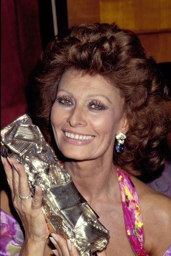 Sophia Loren recevant le César d&#039;honneur en 1991