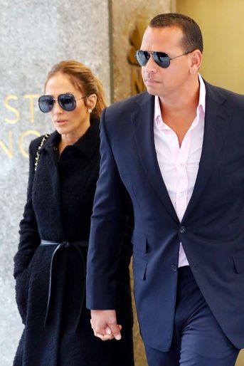 Jennifer Lopez et Alex Rodriguez à New York en avril 2017. Le couple se fréquente a annoncé ses fiançailles en 2019 avant de rompre en 2021.