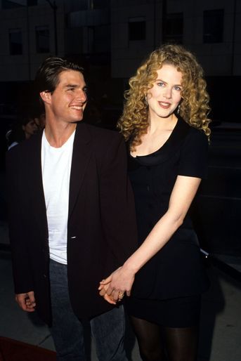 Tom Cruise et Nicole Kidman à la première du film « Horizons lointains » de Ron Howard, à Beverly Hills en mai 1992. 