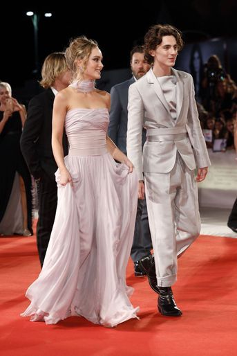 La rupture entre Lily-Rose Depp et Timothée Chalamet, rencontrés sur le tournage de «The King», a été mentionnée en avril 2020 dans un portrait consacré à l'acteur dans le magazine «Vogue UK».