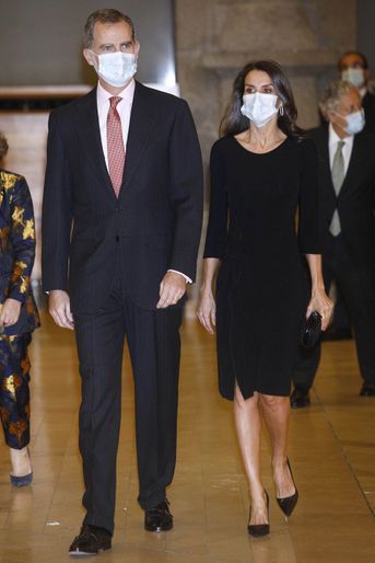 La reine Letizia et le roi Felipe VI d'Espagne à Madrid, le 18 novembre 2020