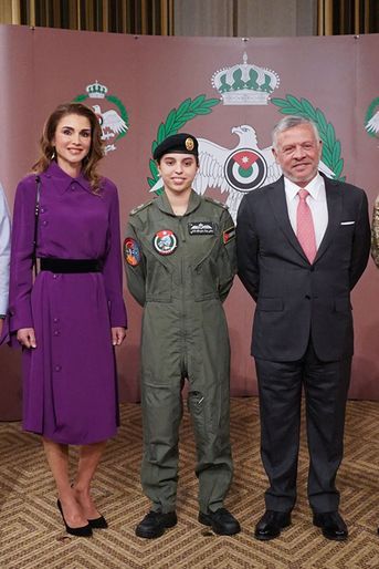 La princesse Salma de Jordanie avec ses parents, le roi Abdallah II et la reine Rania, à Amman le 8 janvier 2019