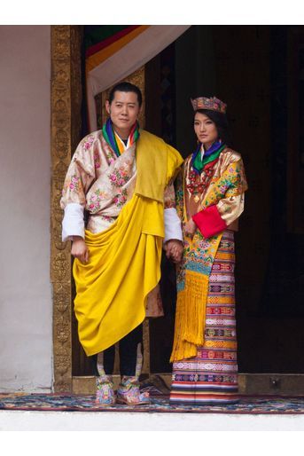 Le roi du Bhoutan Jigme Khesar Wangchuck et la reine Jetsun Pema (ici le 13 octobre 2011) vont fêter leurs 10 ans de mariage