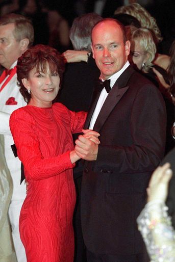 Elizabeth-Ann de Massy avec son cousin le prince Albert de Monaco, le 24 mars 2001