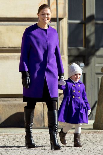 La princesse héritière Victoria de Suède et sa fille la princesse Estelle, le 12 mars 2015