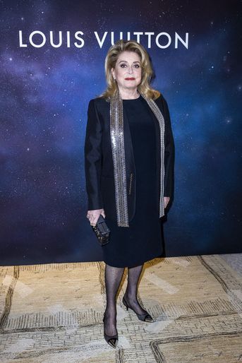 Catherine Deneuve à la soirée Louis Vuitton pour la présentation de la collection de haute joaillerie «Stellar Times» à Paris le 28 septembre 2020