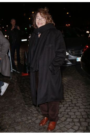 Jane Birkin arrive au défilé prêt-à-porter automne-hiver 2020/2021 de Celine à Paris le 28 février 2020.