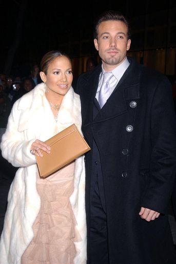 Jennifer Lopez et Ben Affleck à la première du film «Coup de foudre à Manhattan» à New York en décembre 2002