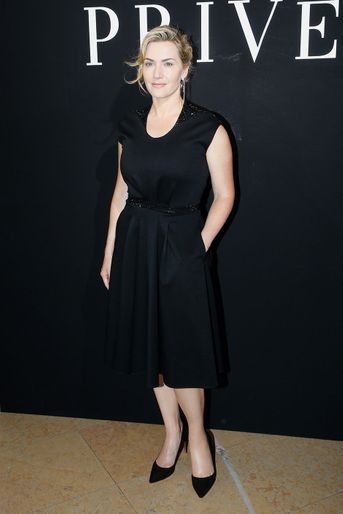 Kate Winslet au défilé Armani Privé à Paris en juillet 2017