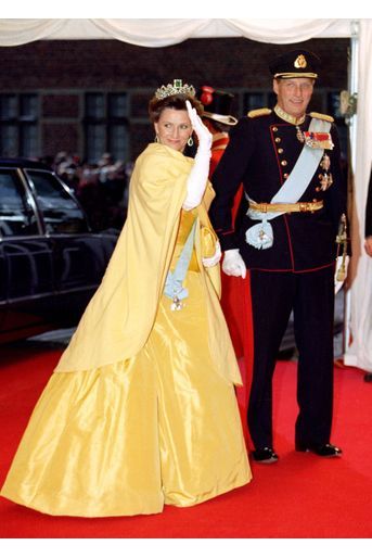 La reine Sonja et le roi Harald V de Norvège à Frederiksborg, le 18 novembre 1995