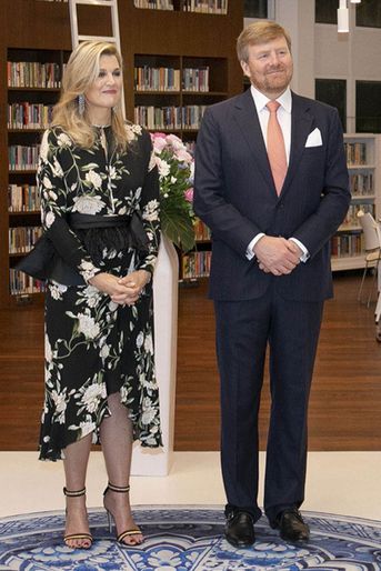 La reine Maxima des Pays-Bas dans une robe Johanna Ortiz en Indonésie, le 10 mars 2020