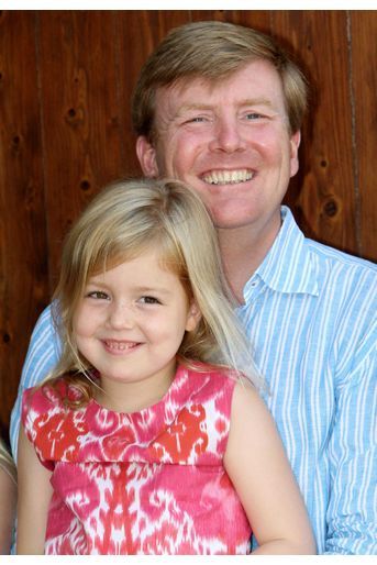 La princesse Alexia des Pays-Bas avec son père le prince Willem-Alexander, le 4 juillet 2011