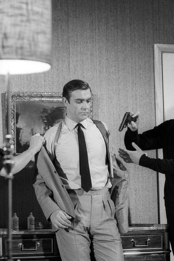 Sean Connery dans la peau de James Bond sur le tournage de «Opération Tonnerre», sorti en 1965