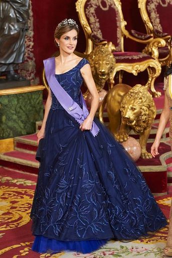 La reine Letizia d&#039;Espagne au banquet pour le couple présidentiel péruvien, le 7 juillet 2015