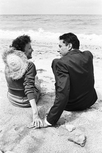 22 juillet 1958 : Edith Piaf et Georges Moustaki à Deauville