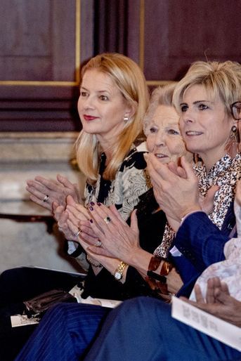 Les princesses Mabel, Beatrix et Laurentien des Pays-Bas à Amsterdam, le 4 décembre 2019