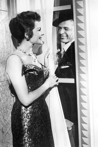 Frank Sinatra et Rita Hayworth dans le film "La Blonde ou la Rousse" (1957). 