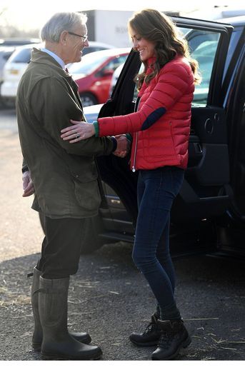 Kate Middleton en visite à Prestwood (comté de Buckinghamshire) pour l&#039;association Family Action, qui vient en aide aux enfants et aux familles défavorisées, le 4 décembre 2019