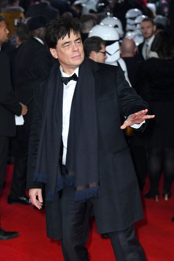 Benicio del Toro à l'avant-première de "Star Wars : les derniers Jedi", le 12 décembre 2017 à Londres.