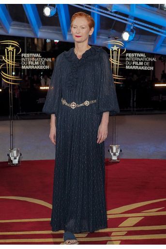 Tilda Swinton se rend l&#039;hommage donné à Bertrand Tavernier pour l&#039;ensemble de sa carrière lors du festival du film de Marrakech, le 1er décembre 2019. 