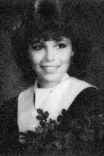 Découvrez le nom de cette star en surlignant le texte ci-après: =><font color=black><b>Pamela Anderson en 1985. Elle avait 18 ans.</font></b><=<br><br><br>