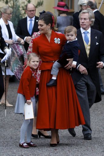 La princesse Victoria de Suède avec ses enfants la princesse Estelle et le prince Oscar à Stockholm, le 1er décembre 2017