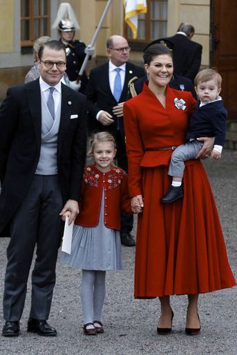 La princesse Victoria de Suède et le prince Daniel avec leurs enfants Estelle et Oscar à Stockholm, le 1er décembre 2017