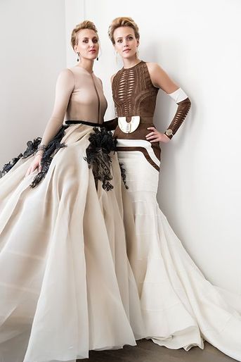 Victoria et Sarah von Faber-Castell (Allemagne) en robe Stéphane Rolland Haute-Couture, bijoux Payal New York
