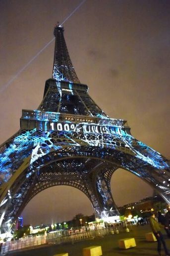 La Tour Eiffel aux couleurs de l'écologie