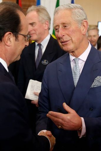 Le prince Charles avec François Hollande à Malte, le 27 novembre 2015