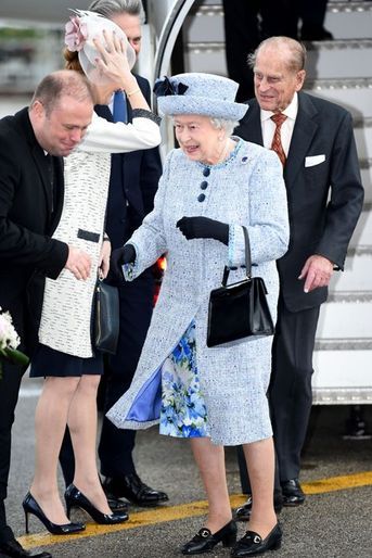 La reine Elizabeth II et le prince Philip arrivent à Malte, le 26 novembre 2015