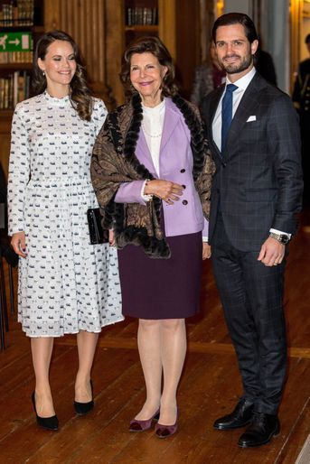 La princesse Sofia et le prince Carl Philip de Suède avec la reine Silvia, à Stockholm le 21 novembre 2017