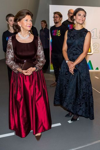 La reine Silvia et la  princesse Victoria de Suède à Stockholm, le 14 novembre 2017