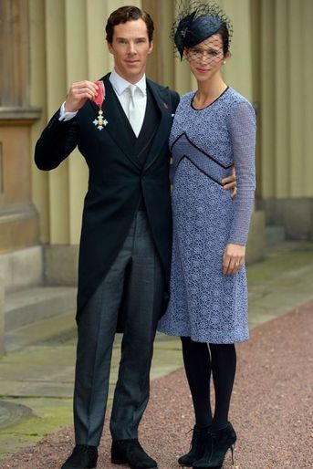 Benedict Cumberbatch décoré par la reine Elizabeth II, le 10 novembre 2015
