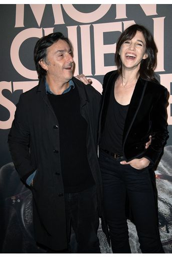 Yvan Attal et Charlotte Gainsbourg à la première de «Mon chien stupide» à Paris le 22 octobre 2019