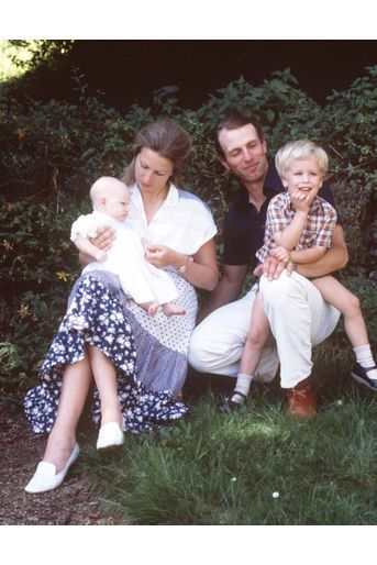 Avec ses parents et son frère Peter en septembre 1982 