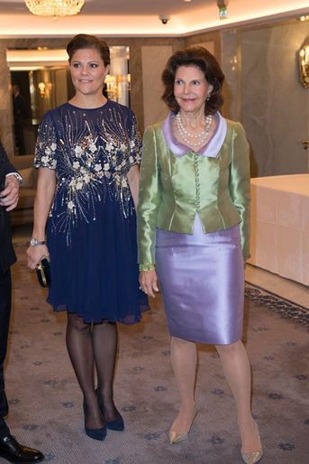La princesse Victoria avec la reine Silvia de Suède à Stockholm, le 5 novembre 2015