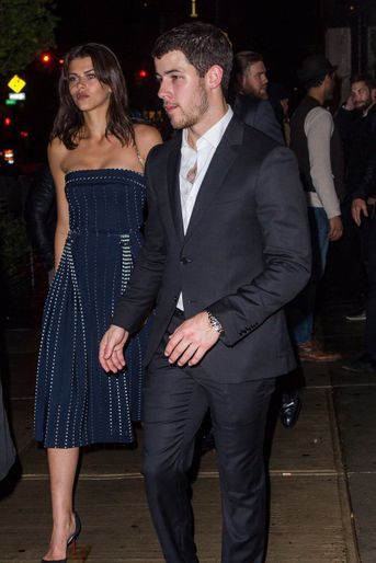 Nick Jonas et Georgia Fowler à la soirée de fiançailles de Sophie Turner et Joe Jonas, le 4 novembre 2017 à New York.