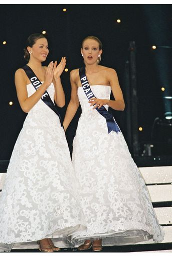 Elodie Gossuin lors de l&#039;élection Miss France à Monte-Carlo le 9 décembre 2000