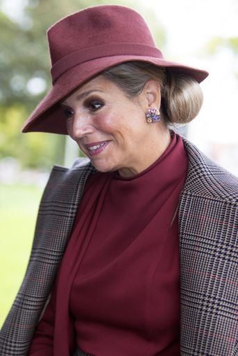 Les boucles d'oreilles de la reine Maxima des Pays-Bas à Amersfoort, le 9 octobre 2019