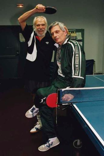 Avec Jerome Charyn, avec qui il partage la même passion du ping-pong (ils étaient tous deux   piliers du club de sport du XIème arrondissement de...