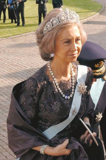 La reine Sofia d&#039;Espagne avec la &quot;Cartier Diamond and Pearl Tiara&quot;