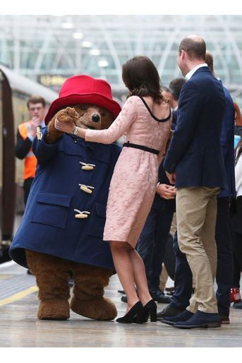 Kate Middleton Enceinte Danse Avec L’ours Paddington   15