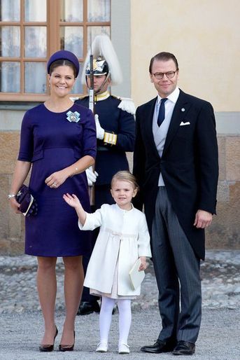 La princesse Estelle avec la princesse Victoria de Suède et le prince Daniel à Drottningholm, le 11 octobre 2015
