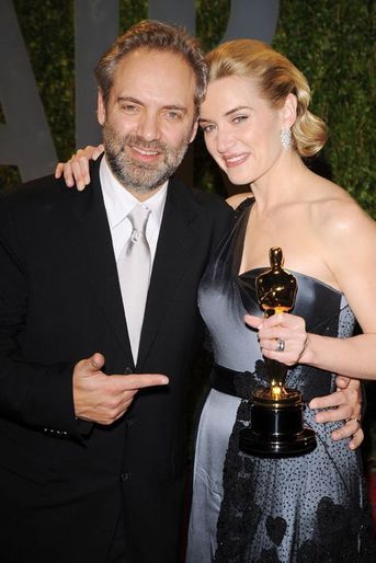 Avec Sam Mendes aux Oscars 2009. Elle avait été sacrée pour sa prestation dans &quot;The Reader&quot;