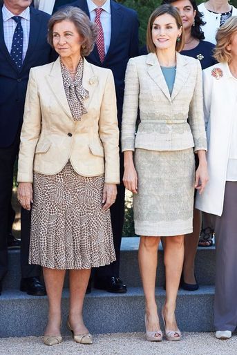 L'ex-reine Sofia et la reine Letizia d'Espagne au palais de la Zarzuela à Madrid, le 29 septembre 2015