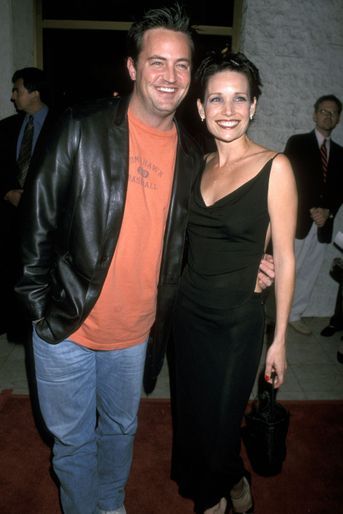 Matthew Perry en 1999 avec Rene Ashton