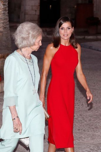 Lex-reine Sofia et la reine Letizia d'Espagne à Palma de Majorque, le 7 août 2019