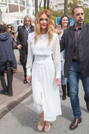 Caroline Receveur au Festival de Cannes en mai 2019.