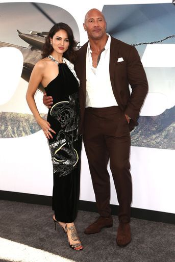 Eiza Gonzalez et Dwayne Johnson à la première du film «Fast &amp; Furious : Hobbs &amp; Shaw» à Los Angeles le 13 juillet 2019